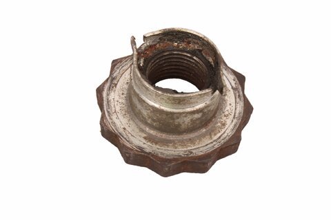 Matice náboje předního kola M16x1,5 6Q0407396 A/C