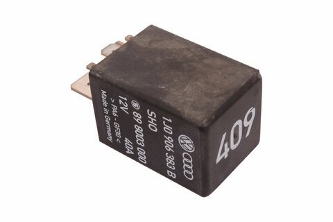 Relé palivového čerpadla (č.409) 1J0906383B