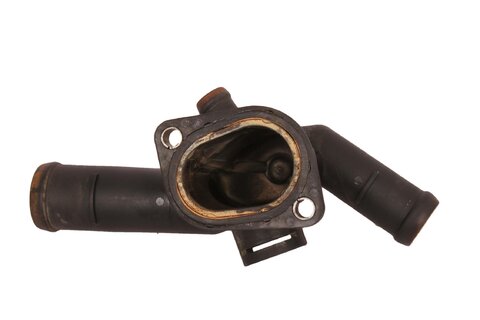 Příruba chladícího okruhu 06A121132