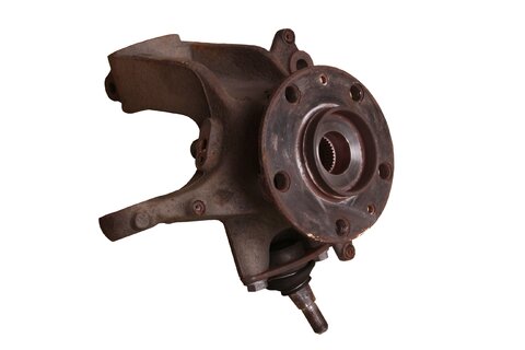 Pravá přední těhlice (16 palců)