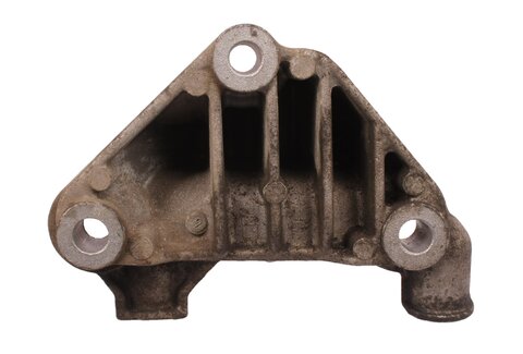 Držák silentbloku uložení motoru a převodovky