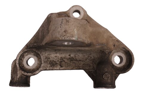 Držák silentbloku uložení motoru a převodovky