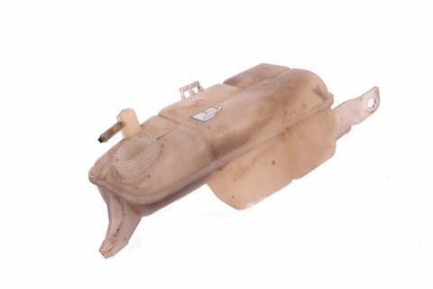 Expanzní nádoba vody pravá