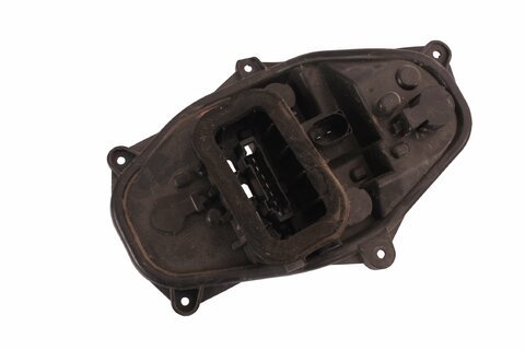 Patice levého zadního světla liftback - 5E5945257