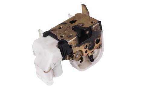 Zámek centrálu přední levý L 3 DV