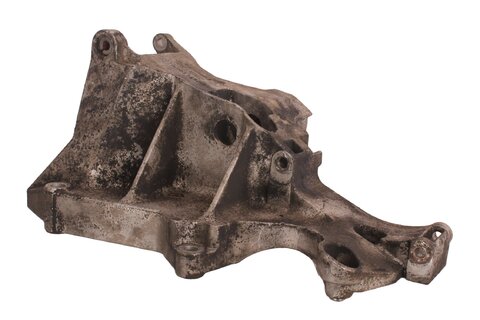 Držák alternátoru - 038903139AE 038903143AE