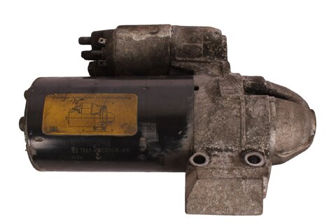 Startér 12418570238