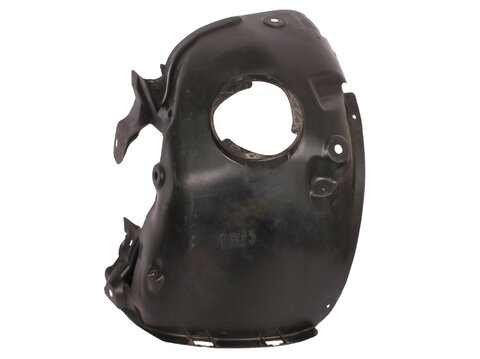 Levý přední plastový podběh, přední část