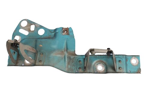 Držák přední - levého předního blatníku