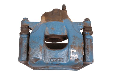 Levý přední brzdový třmen 4401G8