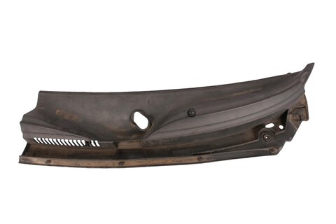 Kryt stěračů - torpédo levá část 8251Z2