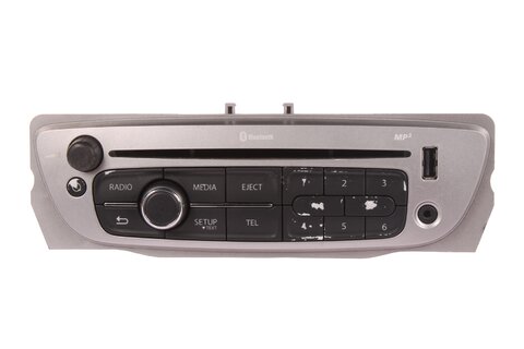 Autoradio s CD - MP3 - BT - USB - AUX