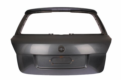 Páté dveře hatchback