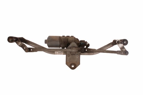 Motorek předních stěračů s mechanizmem