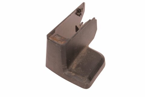 Kryt pojezdu předního pravého sedadla pravý