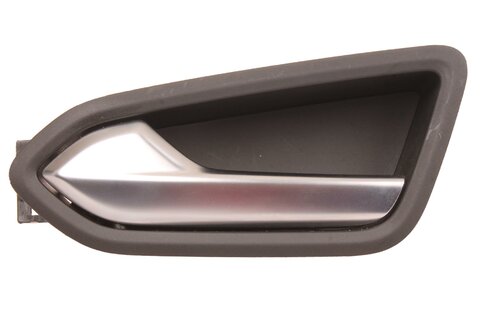 Levá vnitřní klika přední / zadní dveří Chrom