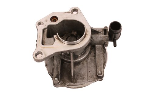 Vakuové čerpadlo 1.9 dCi