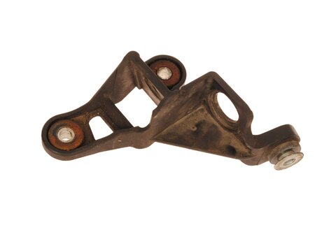 Držák lanovodů řazení na převodovce 5Q0711789