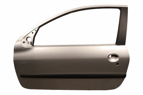 Levé přední dveře (3DV) 9002K6