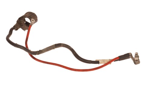 Plusový kabel baterie - 1K0971228M