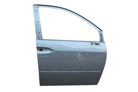Pravé přední dveře 9004X4