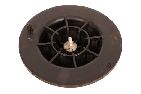 Uložení vinuté pružiny spodní