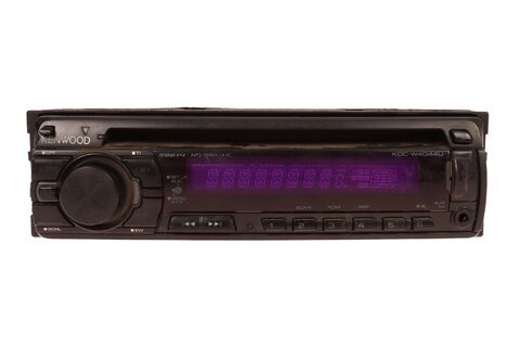 Autorádio s CD (AUX USB MP3 WMA) univerzální