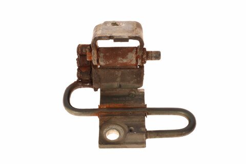 Pant dveří spodní přední pravý 4B0831412B