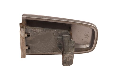 Krytka zámku pravá přední 9101FN