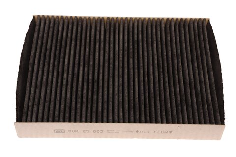 Kabinový filtr s aktivním uhlím MANN