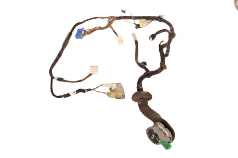 Kabelový svazek levých předních dveří