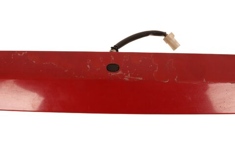 Lišta 5. dveří s tlačítkem otevírání kufru (bezklíčkové odemykání)