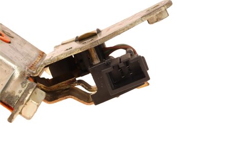 Zámek pátých dveří 4-PIN 6U0827505D