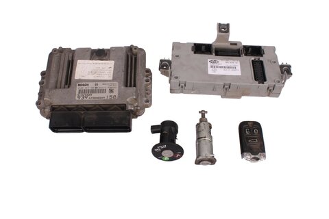 Řídící jednotka ( komplet sada ) 51821929