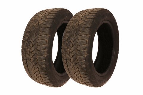 sada dvou pneumatik - ZIMNÍ 215/55 R16 93H GOODYEAR UltraGrip performance gen1 (6mm) rok 2017