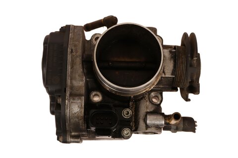 Škrtící klapka 06A133064H