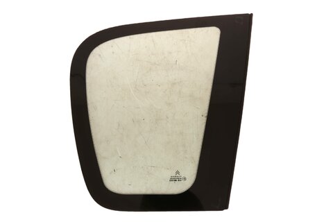 Pravé sklo kufru (zelené) 8569WR