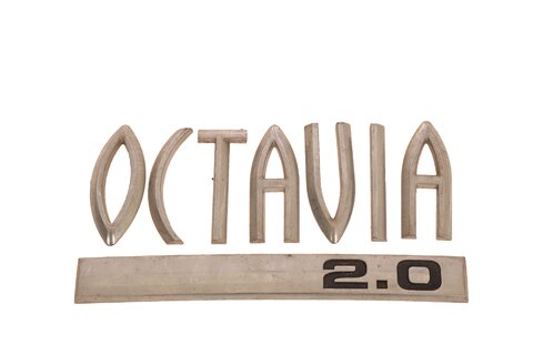 nápis Octavia 2.0