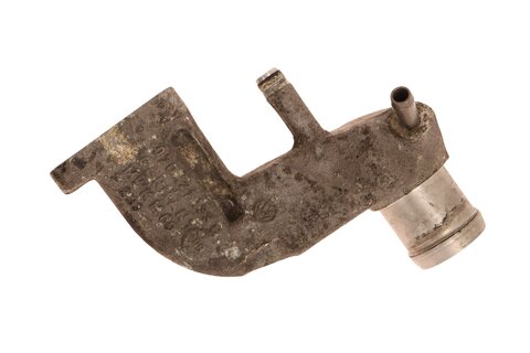 Příruba chladiva 070121131E