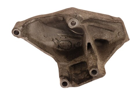 Držák motoru levý 070199307B