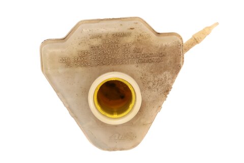 Nádobka brzdové kapaliny 7L0611303