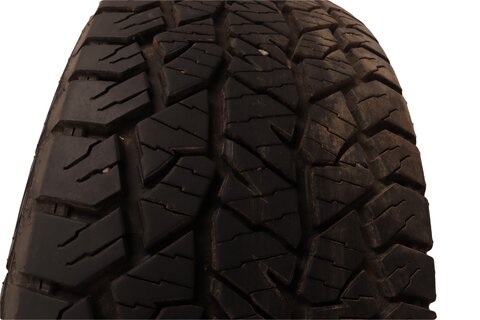 Sada ALU disku s pneu 7.5Jx17H2 ET30