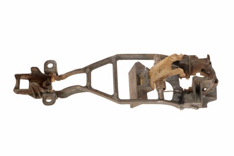 Upevňovací třmen pravé přední kliky 7L0837886E