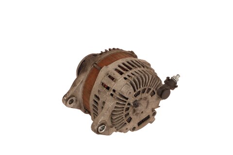 Alternátor