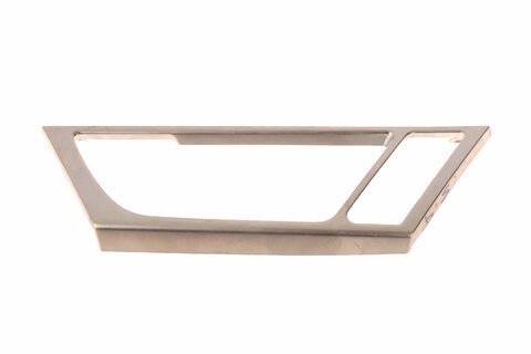 Rámeček kliky zadní levý 4F0867497