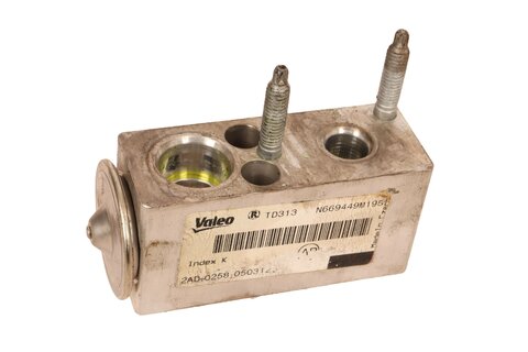 Expanzní ventil klimatizace 6461L9