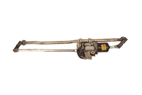 Motorek stěraču přední