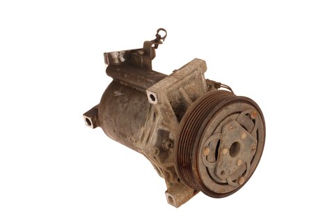 Kompresor klimatizace - 926005727R