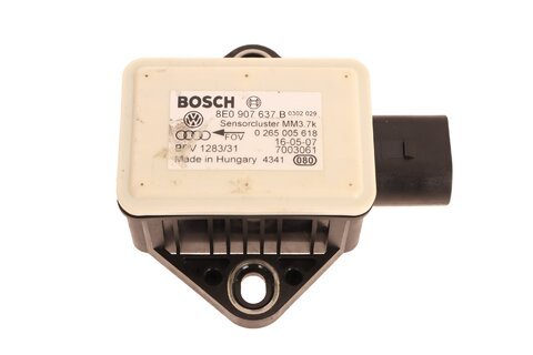 Čidlo zrychlení a přírůstu otáček 8E0907637B