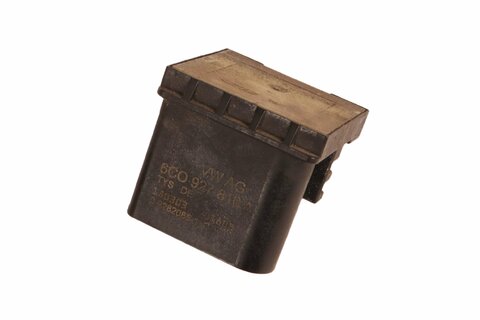 Hallův snímač 6C0927810A